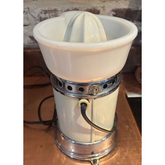 1930's vintage Sunkist Juicer! Works perfectly. - Picture 2 of 2